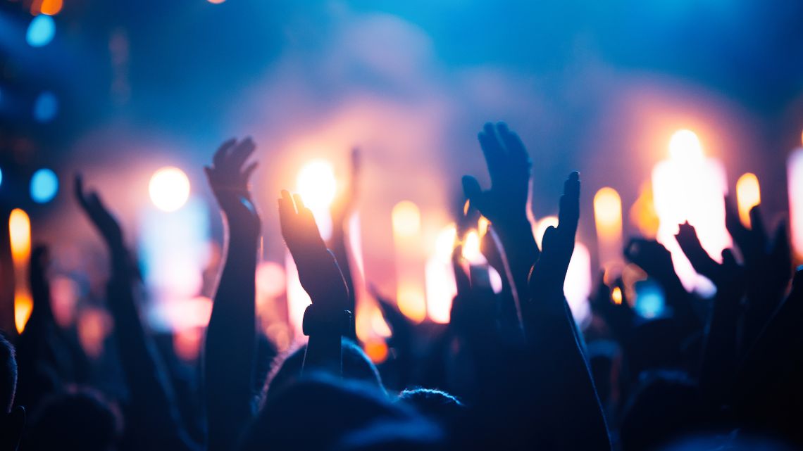 Ron BACARDÍ® regresa como socio oficial de los VMAs 2025