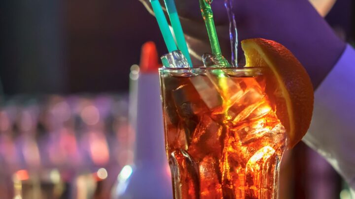 Planteray lanza Hogo Monsta: un ron para preparar cocteles con solo unas gotas