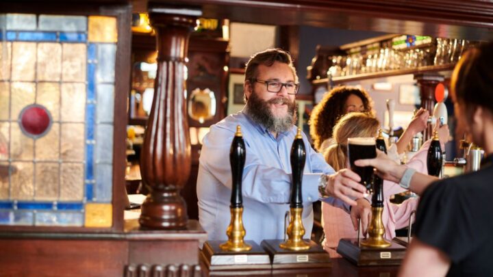 UK Hospitality Job Losses: Industry Faces 170,000 Roles Gone in 13 Months