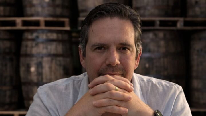 Crafting Beyond the Bottle: The Vision of José J. Muñoz González, Founder of Ron Artesano 